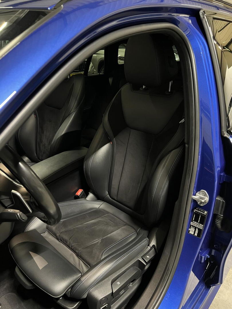 BMW 3 Serie Touring BMW 3-serie 330i 258PK M-Sport High Executive Pano Trekhaak