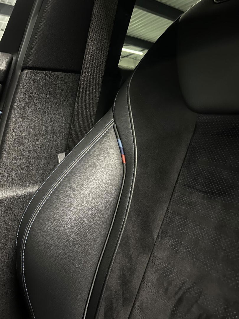 BMW 3 Serie Touring BMW 3-serie 330i 258PK M-Sport High Executive Pano Trekhaak