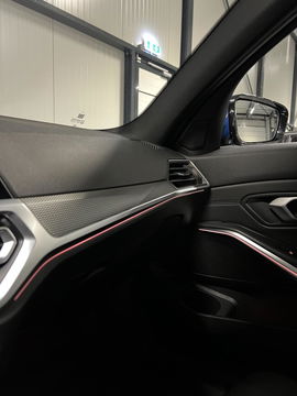 BMW 3 Serie Touring BMW 3-serie 330i 258PK M-Sport High Executive Pano Trekhaak