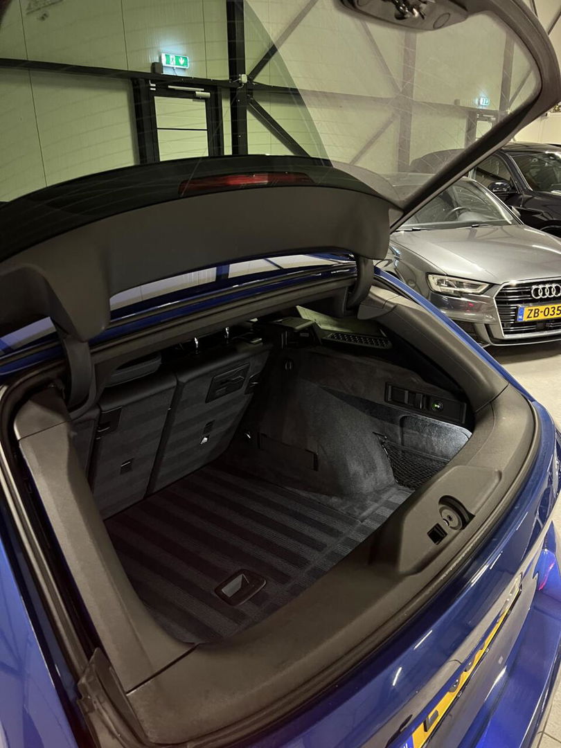 BMW 3 Serie Touring BMW 3-serie 330i 258PK M-Sport High Executive Pano Trekhaak