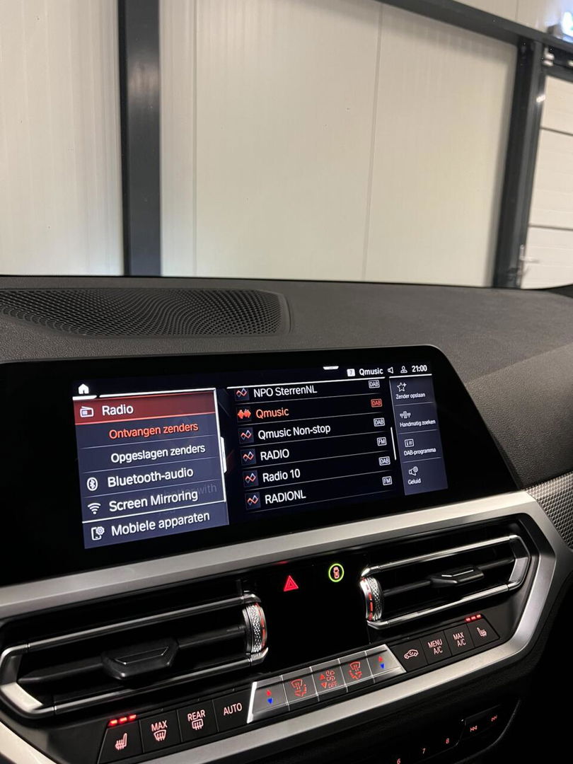 BMW 3 Serie Touring BMW 3-serie 330i 258PK M-Sport High Executive Pano Trekhaak