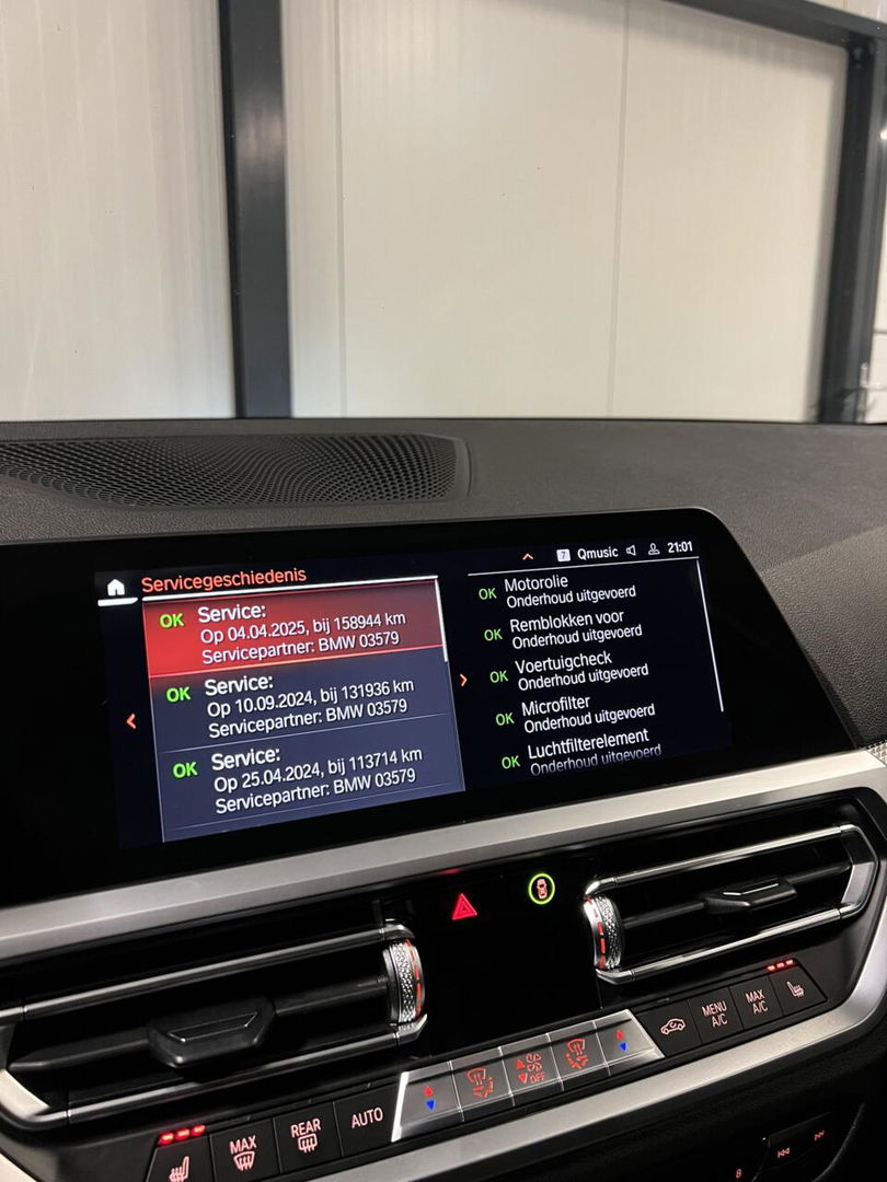 BMW 3 Serie Touring BMW 3-serie 330i 258PK M-Sport High Executive Pano Trekhaak