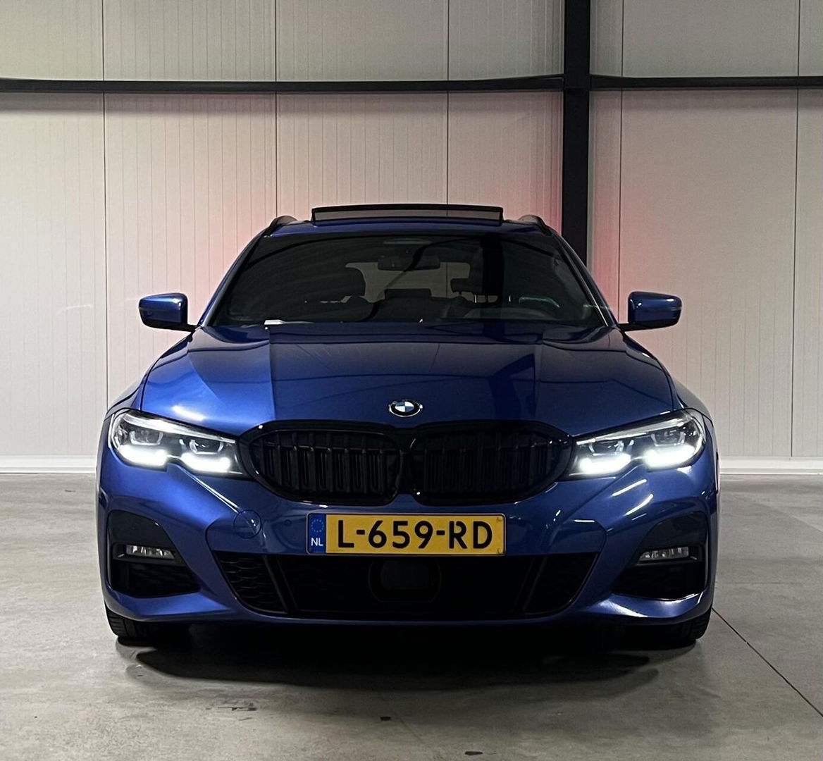 BMW 3 Serie Touring BMW 3-serie 330i 258PK M-Sport High Executive Pano Trekhaak