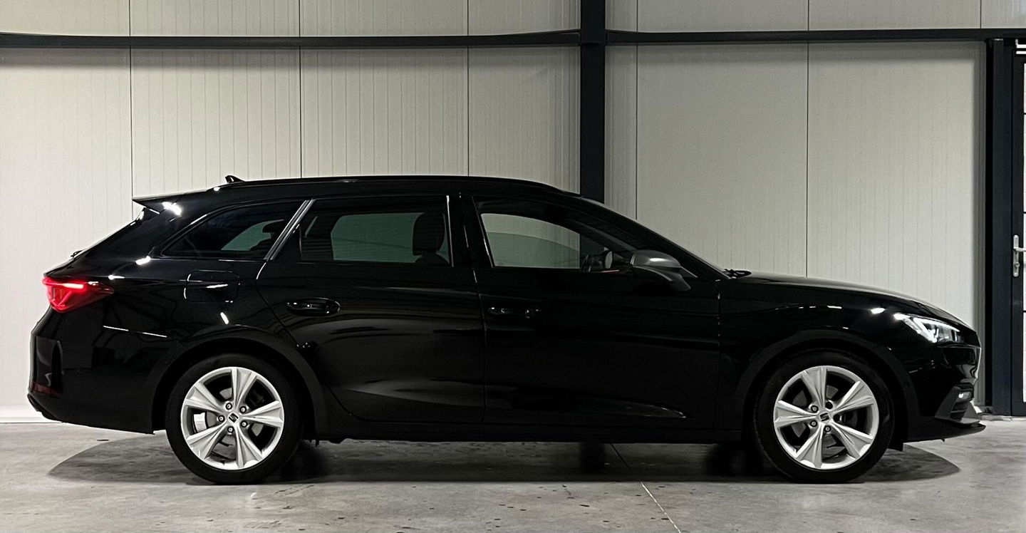 SEAT Leon Sportstourer 1.5 eTSI FR Launch Edition Trekhaak