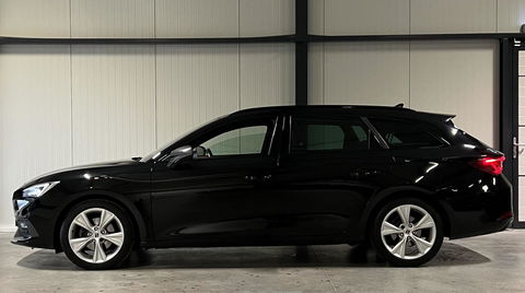 SEAT Leon Sportstourer 1.5 eTSI FR Launch Edition Trekhaak