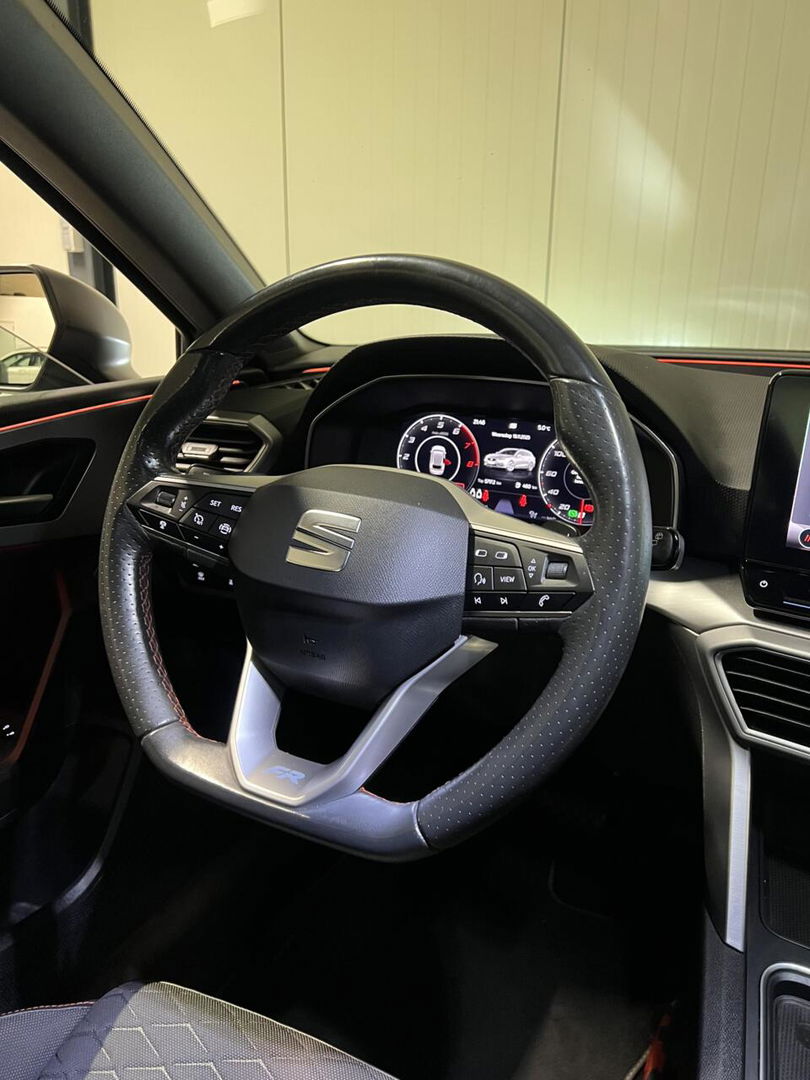 SEAT Leon Sportstourer 1.5 eTSI FR Launch Edition Trekhaak