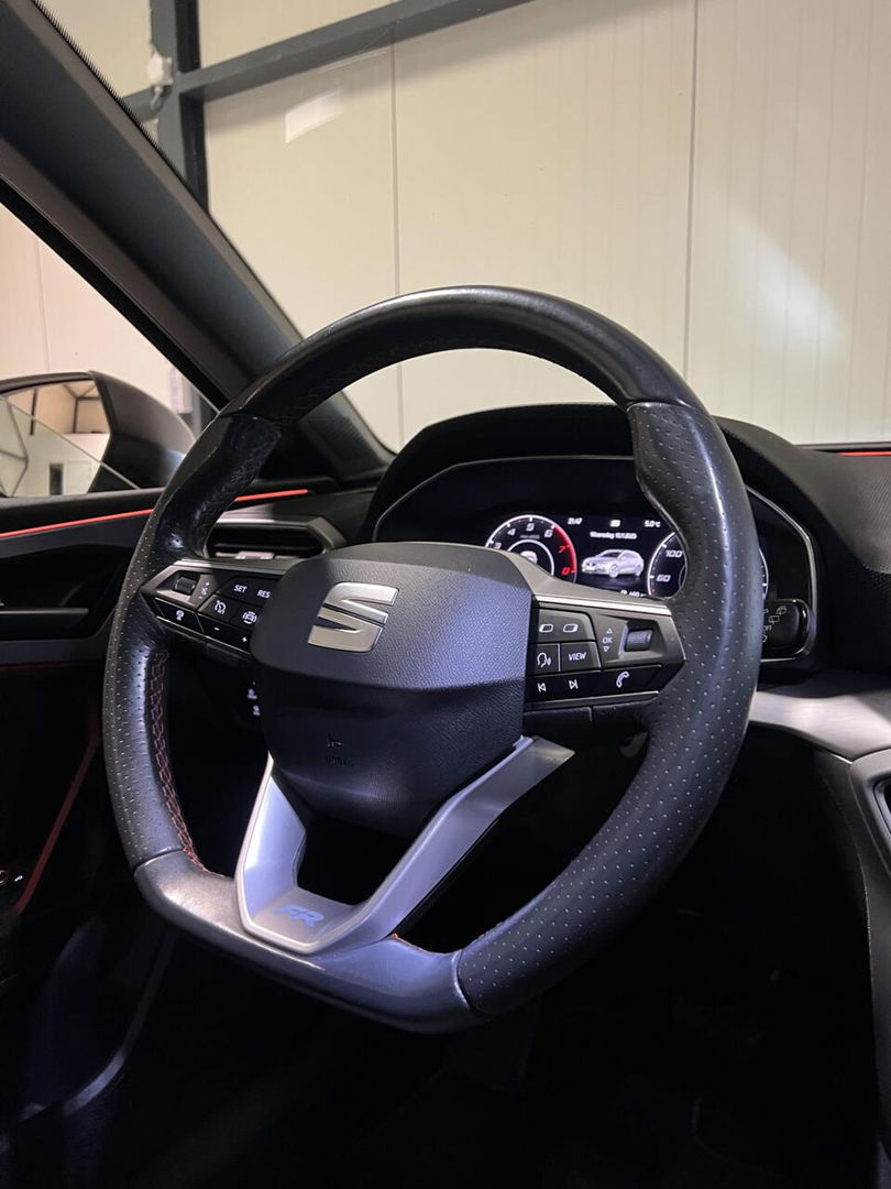 SEAT Leon Sportstourer 1.5 eTSI FR Launch Edition Trekhaak