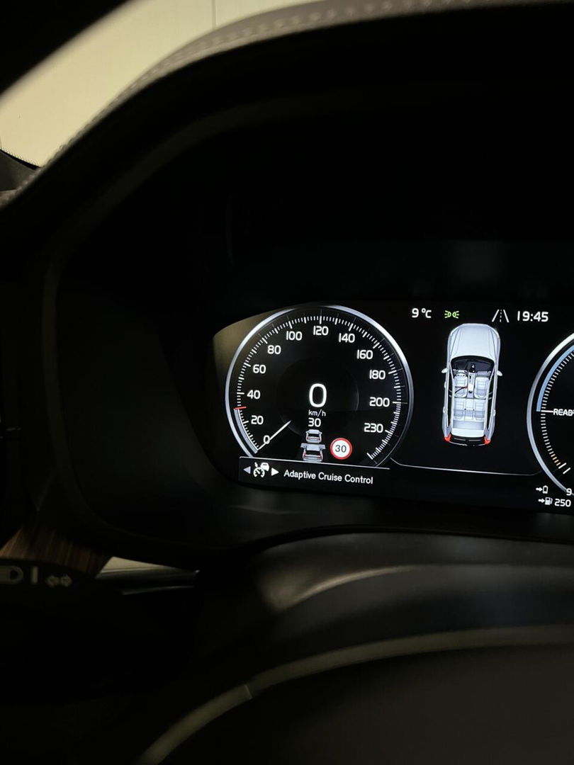 Volvo XC60 2.0 Recharge T6 AWD Inscription Pano H&K Trekhaak