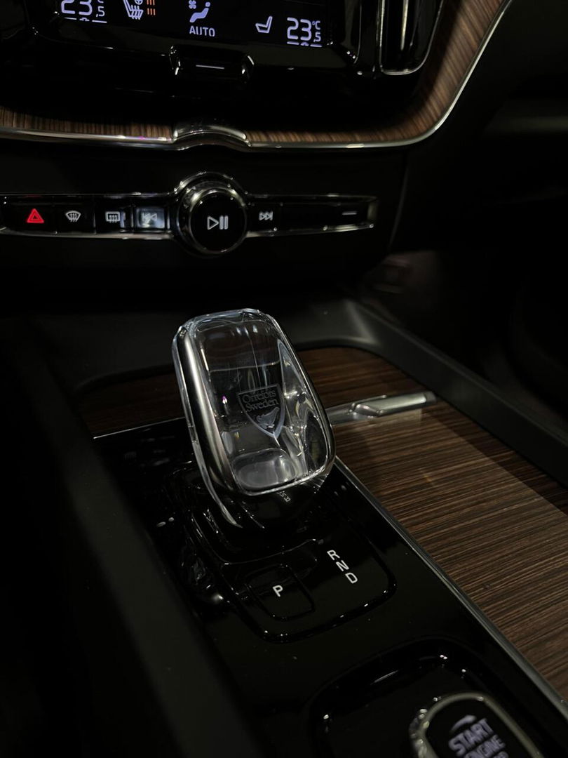 Volvo XC60 2.0 Recharge T6 AWD Inscription Pano H&K Trekhaak