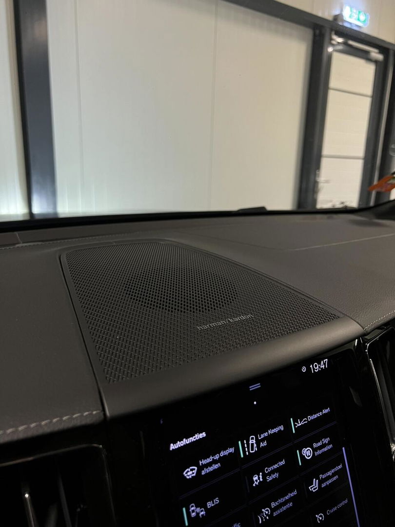 Volvo XC60 2.0 Recharge T6 AWD Inscription Pano H&K Trekhaak