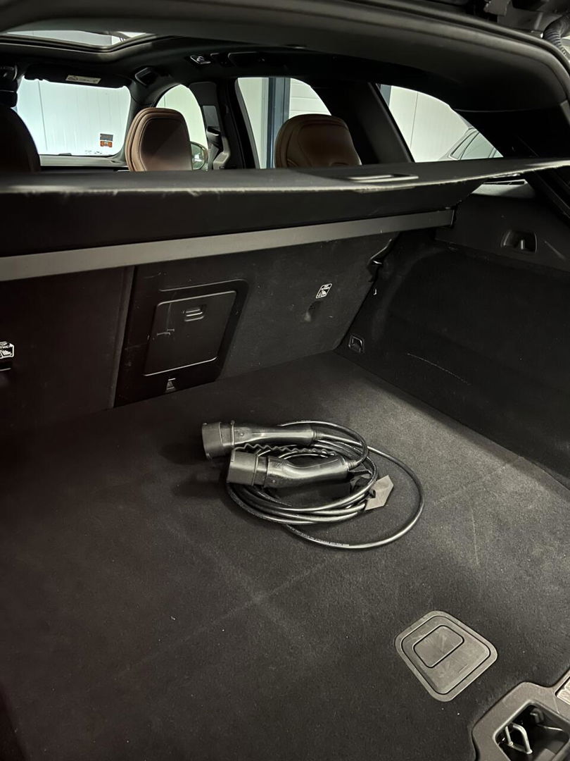 Volvo XC60 2.0 Recharge T6 AWD Inscription Pano H&K Trekhaak