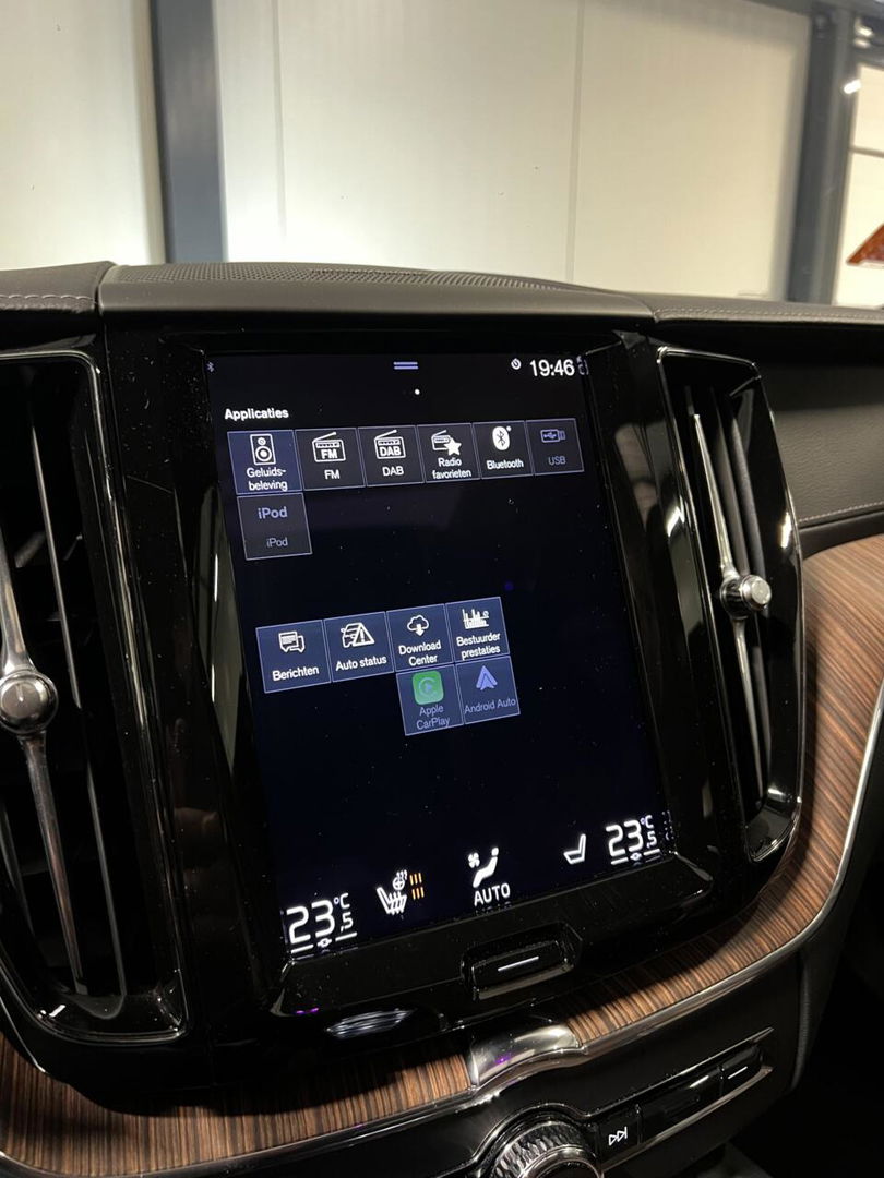 Volvo XC60 2.0 Recharge T6 AWD Inscription Pano H&K Trekhaak