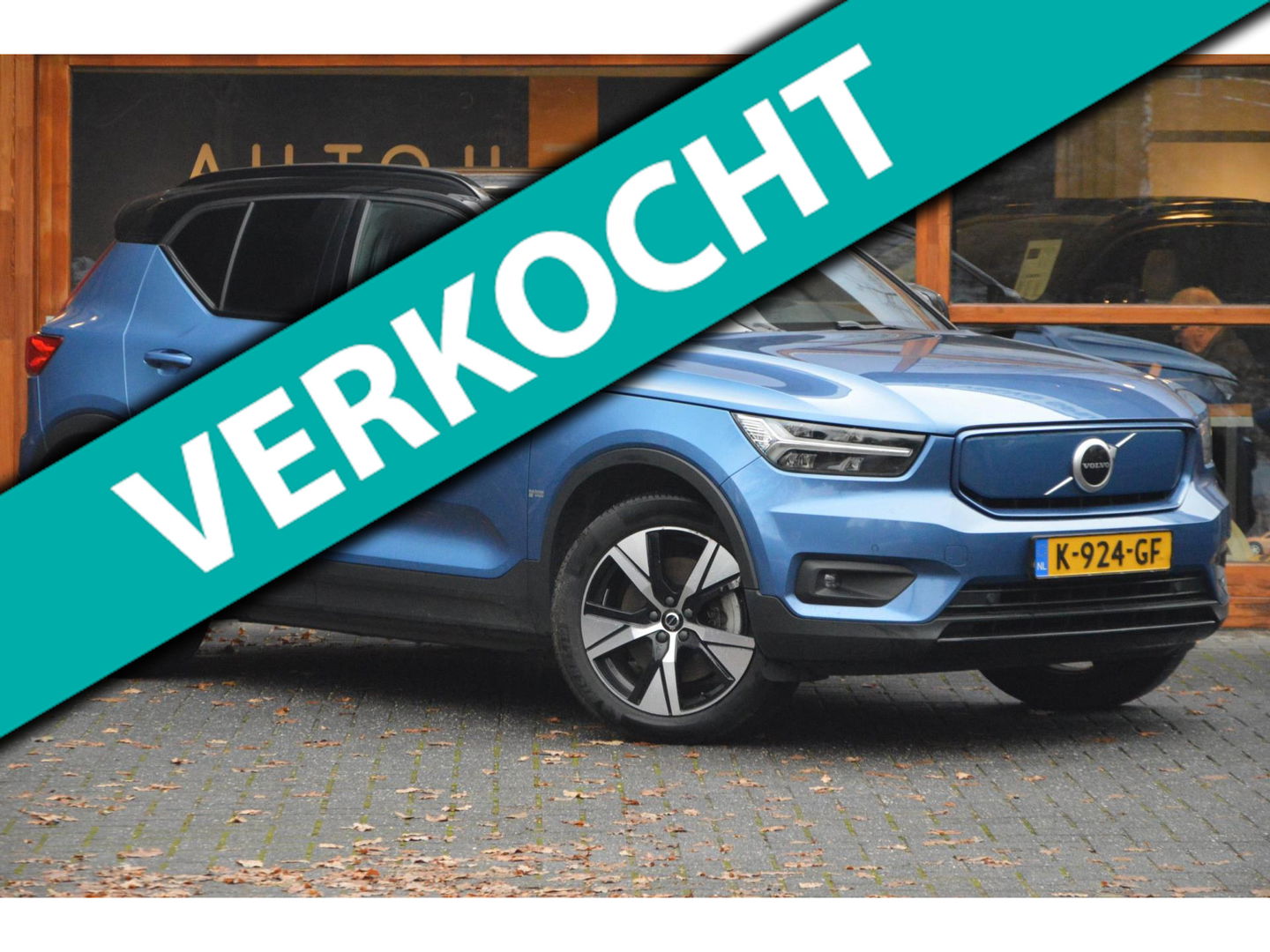 Volvo XC40 Recharge P8 AWD R-Design | Pilot-assist | Camera | Trekhaak | Stoel + Stuur verwarmd | Harman Kardon |BLIS |