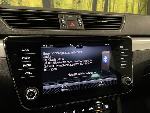 Škoda Superb Combi 1.4 TSI iV Business Edition Plus | Lederen bekleding | Cruise Control | Apple carplay | Android auto | Stoelverwarming | 17'' lichtmetaal |