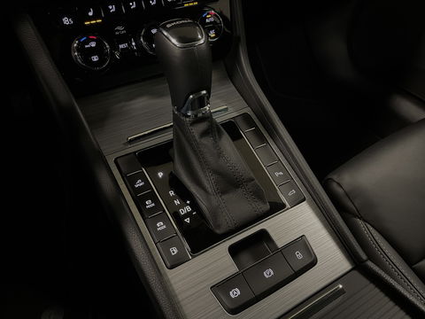 Škoda Superb Combi 1.4 TSI iV Business Edition Plus | Lederen bekleding | Cruise Control | Apple carplay | Android auto | Stoelverwarming | 17'' lichtmetaal |