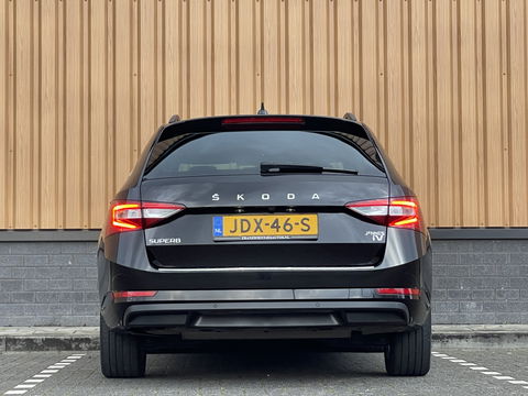Škoda Superb Combi 1.4 TSI iV Business Edition Plus | Lederen bekleding | Cruise Control | Apple carplay | Android auto | Stoelverwarming | 17'' lichtmetaal |