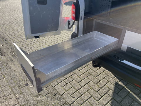 Volkswagen Transporter 2.0 TDI 102pk L1H1 Comfortline / vaste prijs rijklaar € 14.950 ex btw / bpm vrij / euro 6 diesel / Bott ingerichte laadruimte / airco / cruise / imperial / trekhaak !