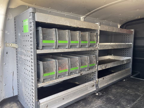 Volkswagen Transporter 2.0 TDI 102pk L1H1 Comfortline / vaste prijs rijklaar € 14.950 ex btw / bpm vrij / euro 6 diesel / Bott ingerichte laadruimte / airco / cruise / imperial / trekhaak !