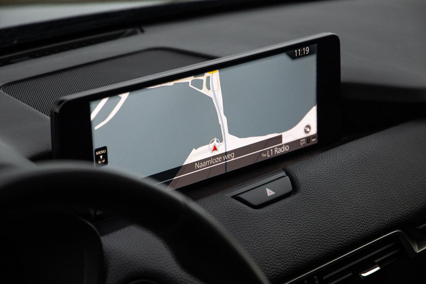 Mazda CX-60 2.5 e-SkyActiv PHEV Homura STOELVERWARMING / CARPLAY / DEALER AUTO / LEER