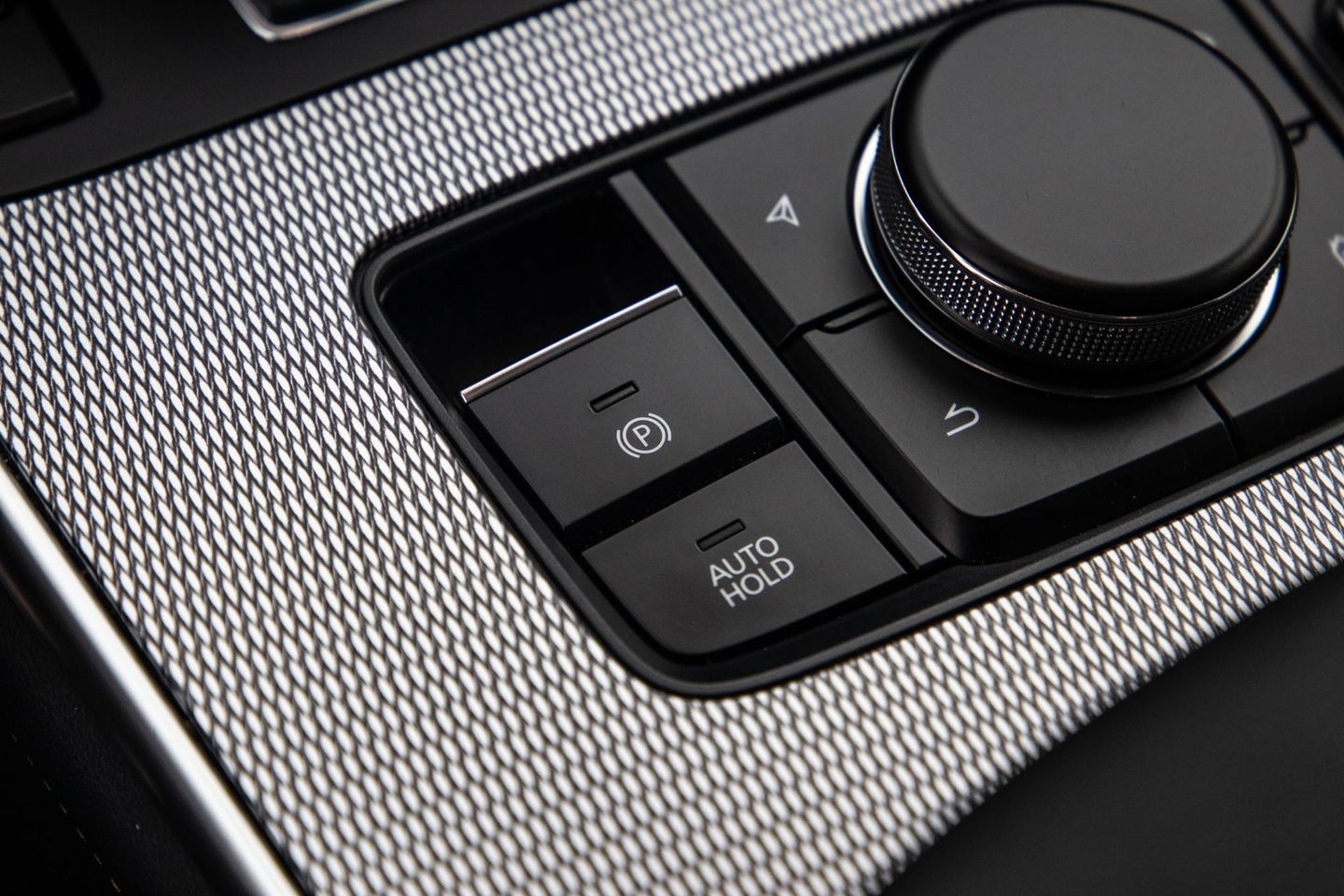 Mazda CX-60 2.5 e-SkyActiv PHEV Homura STOELVERWARMING / CARPLAY / DEALER AUTO / LEER