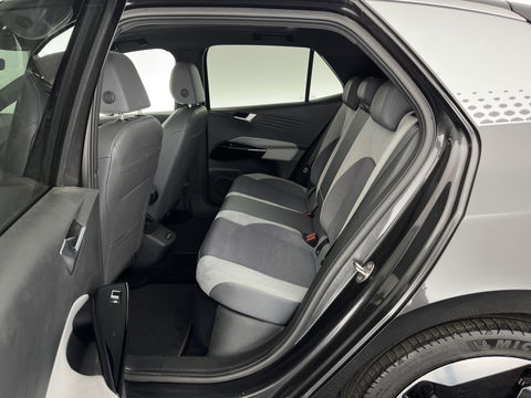 Volkswagen ID.3 First Max 58 kWh [ 3-Fase ] {SOH-91%} (INCL.BTW)  *PANO | HEAD-UP | ADAPTIVE-CRUISE | FULL-LED | BLIND-SPOT | CAMERA | KEYLESS | MICROFIBRE | AMBIENT-LIGHT | NAVI-FULLMAP | DAB+ | ECC | PDC | HEATED-SPORTSEATS | DIGI-COCKPIT | 20