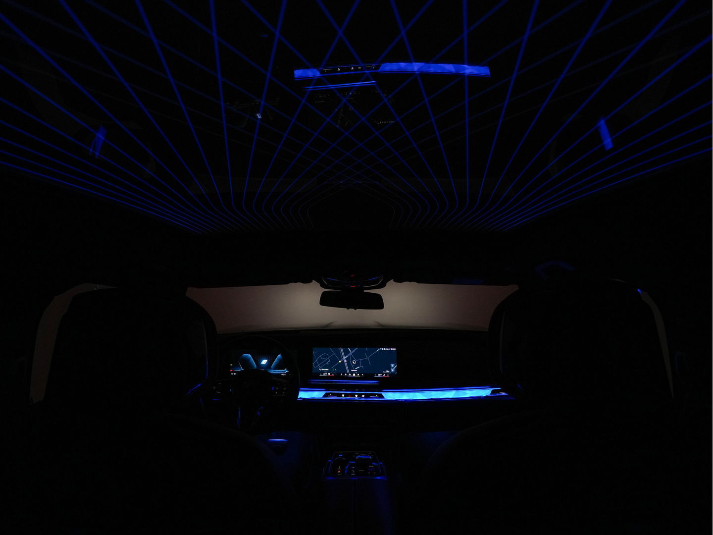 BMW i7 eDrive50 106 kWh M-Sportpack [ 3-Fase ] {SOH-97%} (INCL.BTW) *PANO | HEAD-UP | LUXURY-LEATHER | FULL-LED | BLIND-SPOT | BOWERS&WILKINS | MEMORY-PACK | TOP-VIEW | VENTILATED/HEATED-COMFORTSEATS | SOFT-CLOSE | WIDE-SREEN-DIGICOCKPIT | KEYLESS