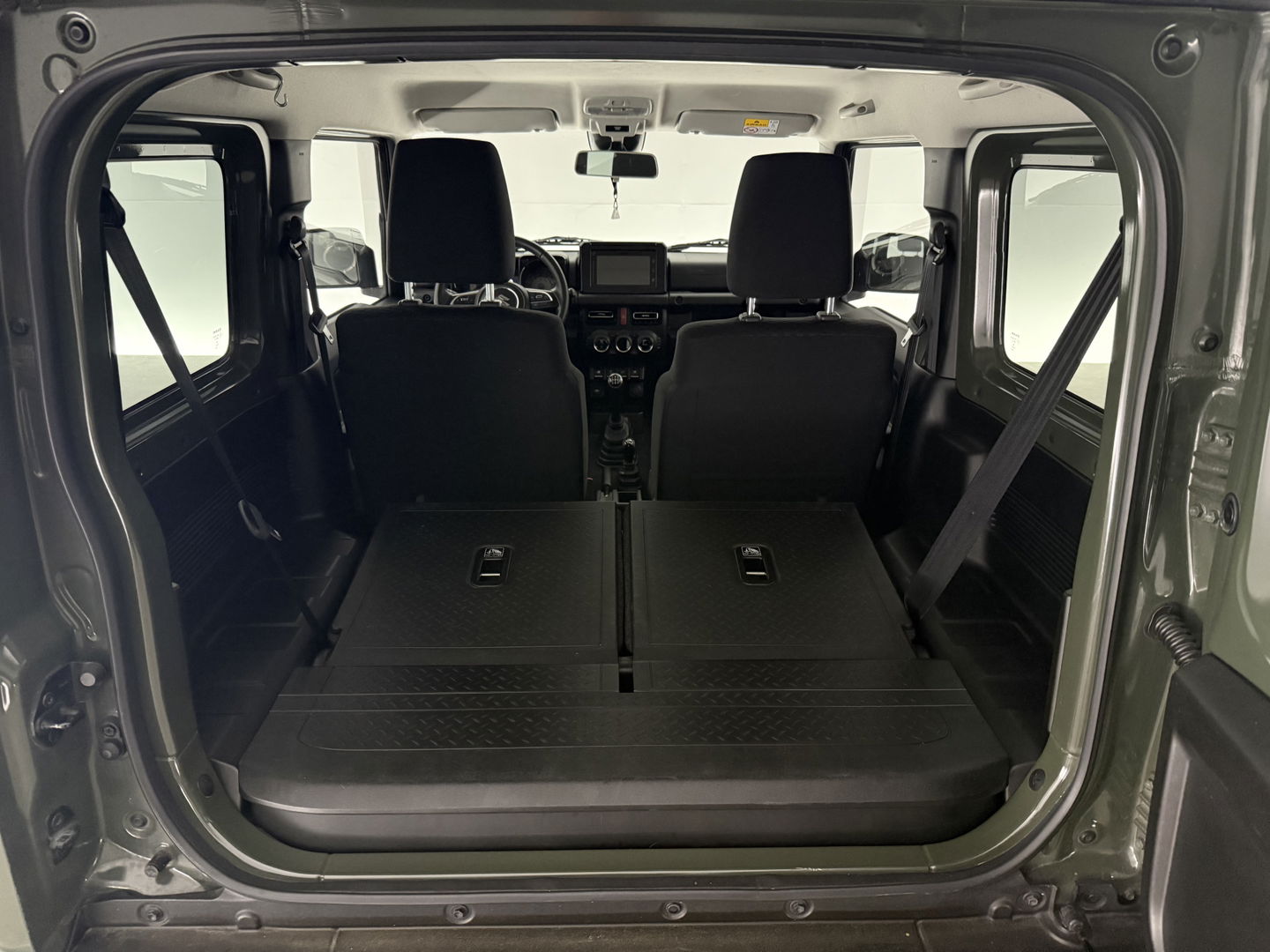 Suzuki Jimny 1.5 Style | 4x4 | AWD | 4 Persoons | Bullbar | Cruise | Navigatie | Stoelverw. | 15"LMV