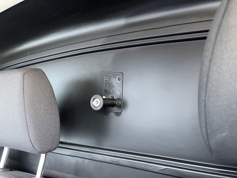 Volkswagen Transporter 2.0 TDI 102pk L1H1 Comfortline / vaste prijs rijklaar € 16.950 ex btw / lease vanaf € / euro 6 / bpm vrij / ingerichte laadruimte / imperial / bijrijdersbank / trekhaak / airco / cruise !