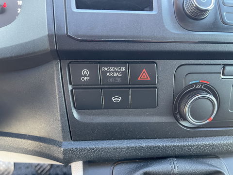 Volkswagen Transporter 2.0 TDI 102pk L1H1 Comfortline / vaste prijs rijklaar € 16.950 ex btw / lease vanaf € / euro 6 / bpm vrij / ingerichte laadruimte / imperial / bijrijdersbank / trekhaak / airco / cruise !