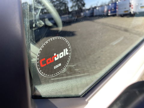 Volkswagen Transporter 2.0 TDI 102pk L1H1 Comfortline / vaste prijs rijklaar € 16.950 ex btw / lease vanaf € / euro 6 / bpm vrij / ingerichte laadruimte / imperial / bijrijdersbank / trekhaak / airco / cruise !