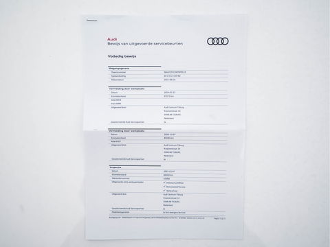 Audi Q4 e-tron 40 Launch edition S Competition 77 kWh [ 3-Fase ] {SOH-90%} (INCL.BTW) *HEAT-PUMP | PANO | HEAD-UP | LEATHER-FABRIC | MATRIX-LED | SONOS-SOUND | ADAPTIVE-CRUISE | HEATED-SPORTSEATS | AMBIENT-LIGHT | DIGI-COCKPIT | CAMERA | KEYLESS | DAB+ | NAVI-FULLMA