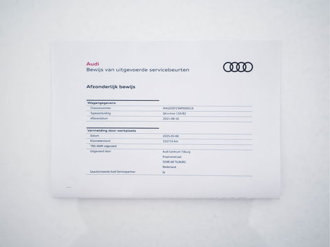 Audi Q4 e-tron 40 Launch edition S Competition 77 kWh [ 3-Fase ] {SOH-90%} (INCL.BTW) *HEAT-PUMP | PANO | HEAD-UP | LEATHER-FABRIC | MATRIX-LED | SONOS-SOUND | ADAPTIVE-CRUISE | HEATED-SPORTSEATS | AMBIENT-LIGHT | DIGI-COCKPIT | CAMERA | KEYLESS | DAB+ | NAVI-FULLMA