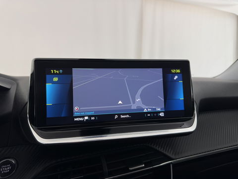 Peugeot e-2008 EV Allure 50 kWh [ 3-Fase ] {SOH-84%} (INCL.BTW) *PANO | LEATHER-FABRIC | FULL-LED | SPORT-SEATS | DIGI-COCKPIT | CAMERA | KEYLESS | PRIVACY-GLASS | NAVI-FULLMAP | ECC | PDC | CRUISE | 17''ALU*