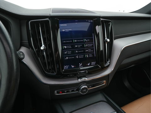 Volvo XC60 2.0 Recharge T8 AWD Inscription (INCL.BTW) *PANO | HEAD-UP |  LUXURY-LEATHER | FULL-LED | MEMORY-PACK | HARMAN/KARDON | HEATED-COMFORTSEATS | LANE-ASSIST | BLIND-SPOT | DAB+ | NAVI-FULLMAP | DIGI-COCKPIT | 19''ALU | TOWBAR*