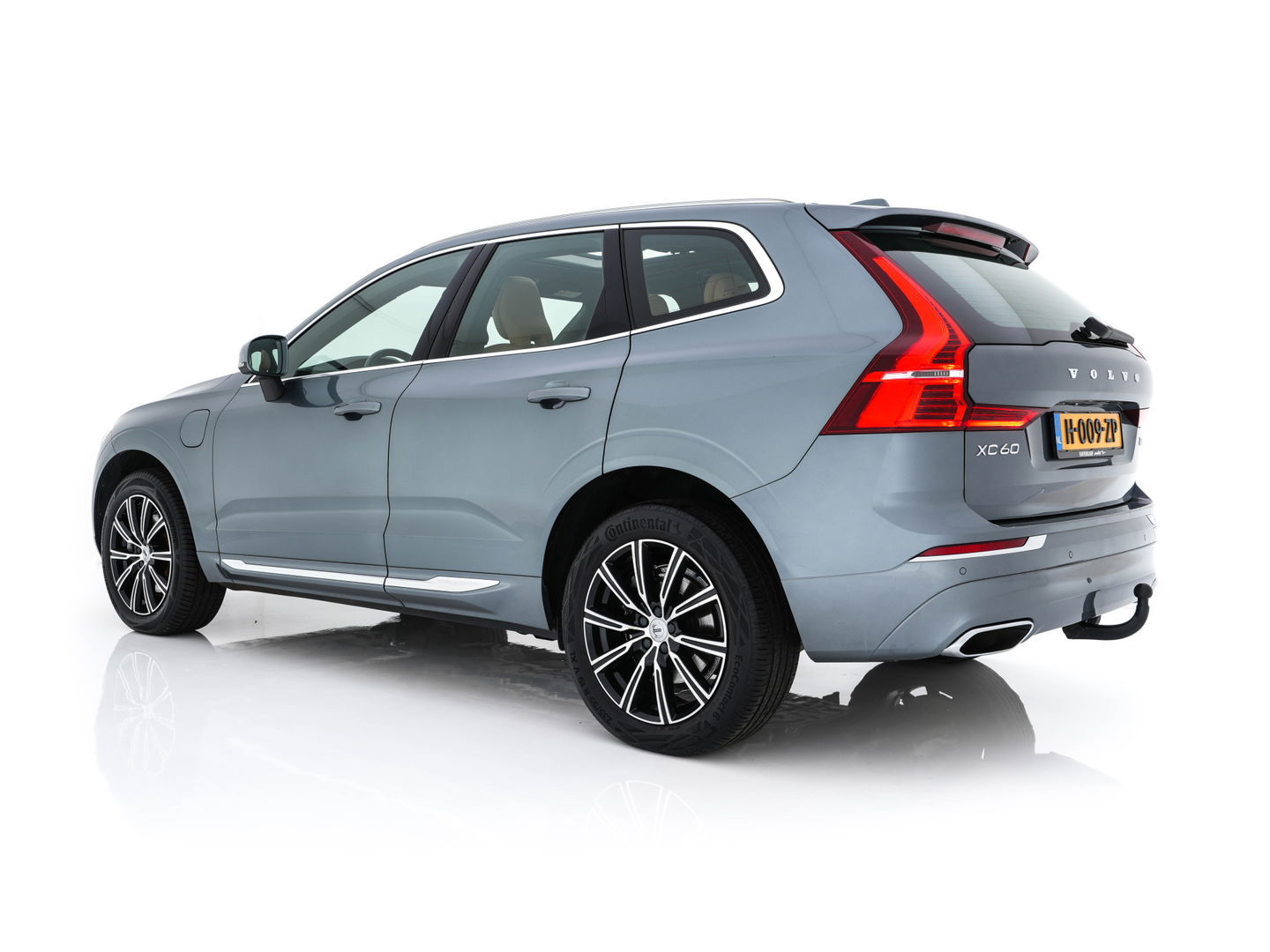 Volvo XC60 2.0 Recharge T8 AWD Inscription ( Plug-in ) (INCL-BTW) *PANO | HEAD-UP |  LUXURY-LEATHER | FULL-LED | MEMORY-PACK | HARMAN/KARDON | HEATED-COMFORTSEATS | LANE-ASSIST | BLIND-SPOT | DAB+ | NAVI-FULLMAP | DIGI-COCKPIT | TOWBAR | 19''ALU*