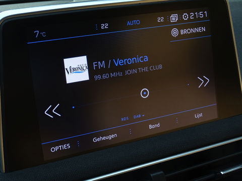 Peugeot 5008 1.6 e-THP 165PK automaat / BL. Premium / leder / LED *NAP*