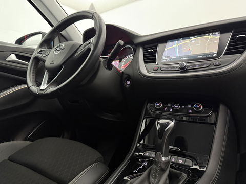 Opel Grandland X 1.2 Turbo Business Executive | Camera | Carplay | Trekh. | Cruise | Navi | Keyless | Dodehoek | NAP