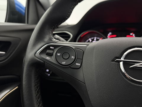 Opel Grandland X 1.2 Turbo Business Executive | Camera | Carplay | Trekh. | Cruise | Navi | Keyless | Dodehoek | NAP