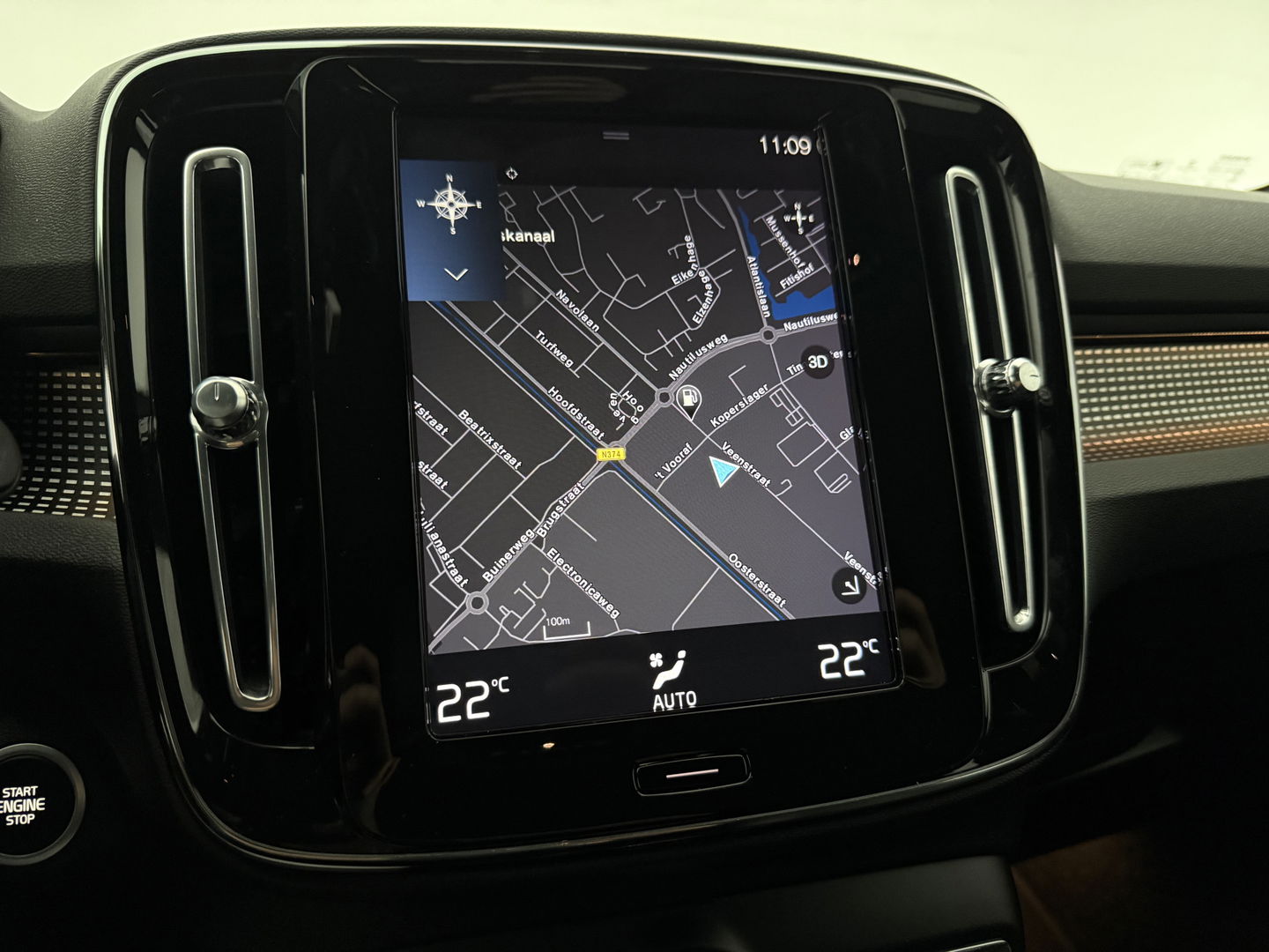 Volvo XC40 1.5 T2 R-Design | Virtual | Camera | Sfeer | Adap. Cruise | Carplay | Keyless | NAP