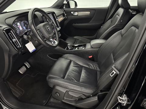Volvo XC40 1.5 T2 R-Design | Virtual | Camera | Sfeer | Adap. Cruise | Carplay | Keyless | NAP