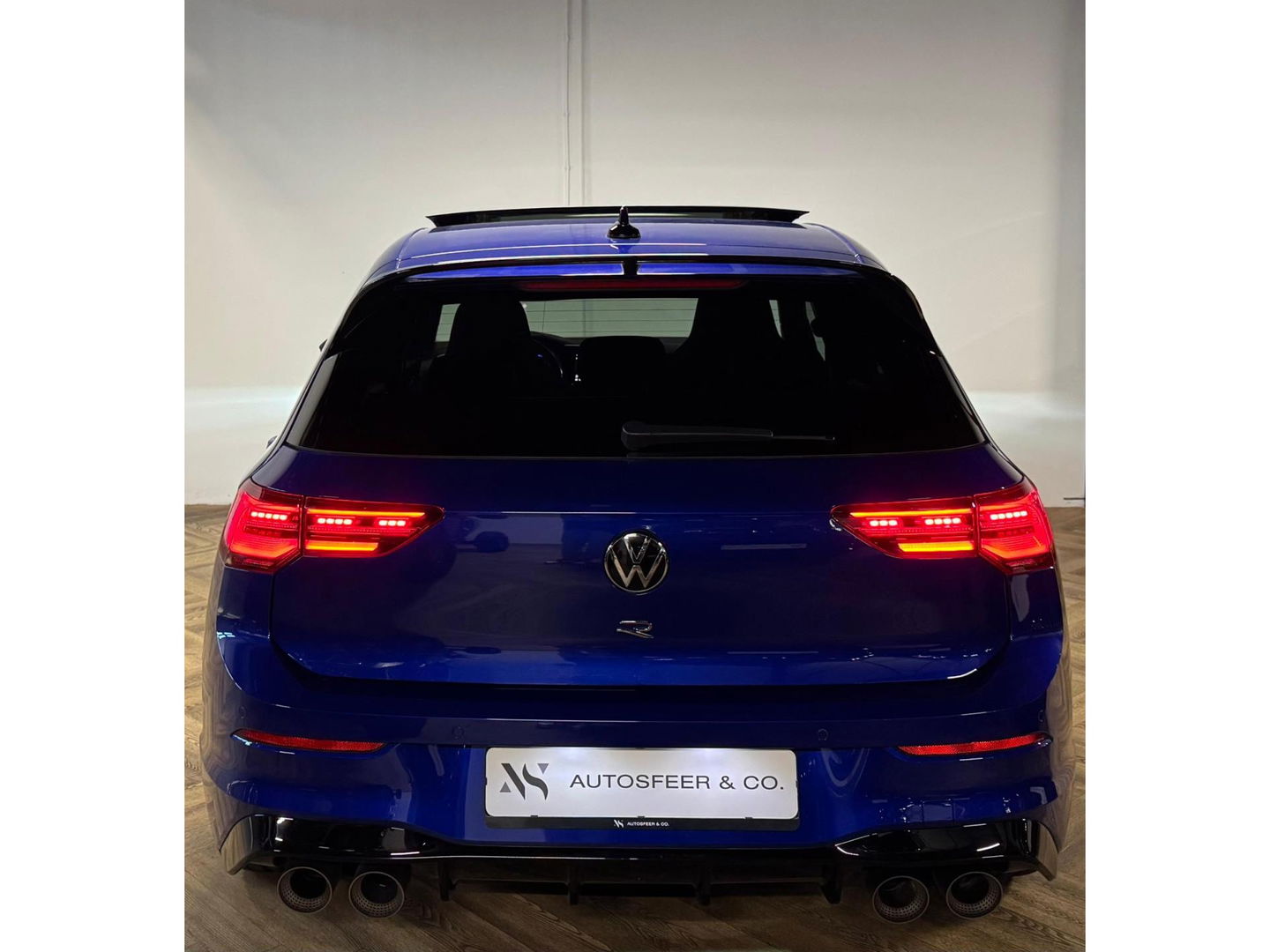 Volkswagen Golf 2.0 TSI R 4Motion PANO HUD AKRA'