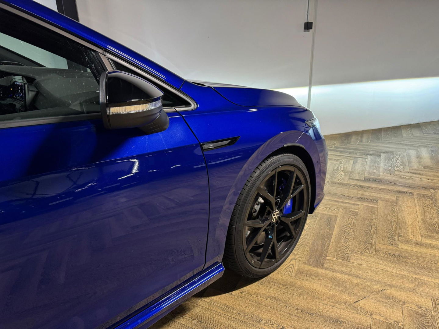 Volkswagen Golf 2.0 TSI R 4Motion PANO HUD AKRA'