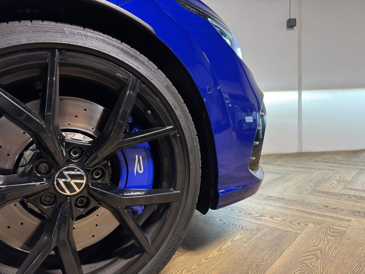 Volkswagen Golf 2.0 TSI R 4Motion PANO HUD AKRA'