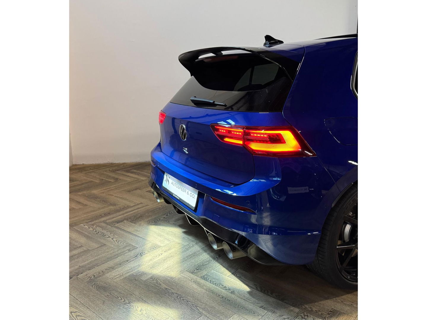 Volkswagen Golf 2.0 TSI R 4Motion PANO HUD AKRA'