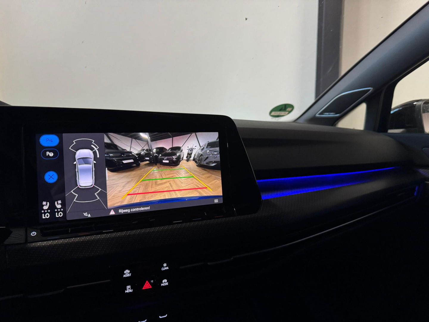 Volkswagen Golf 2.0 TSI R 4Motion PANO HUD AKRA'