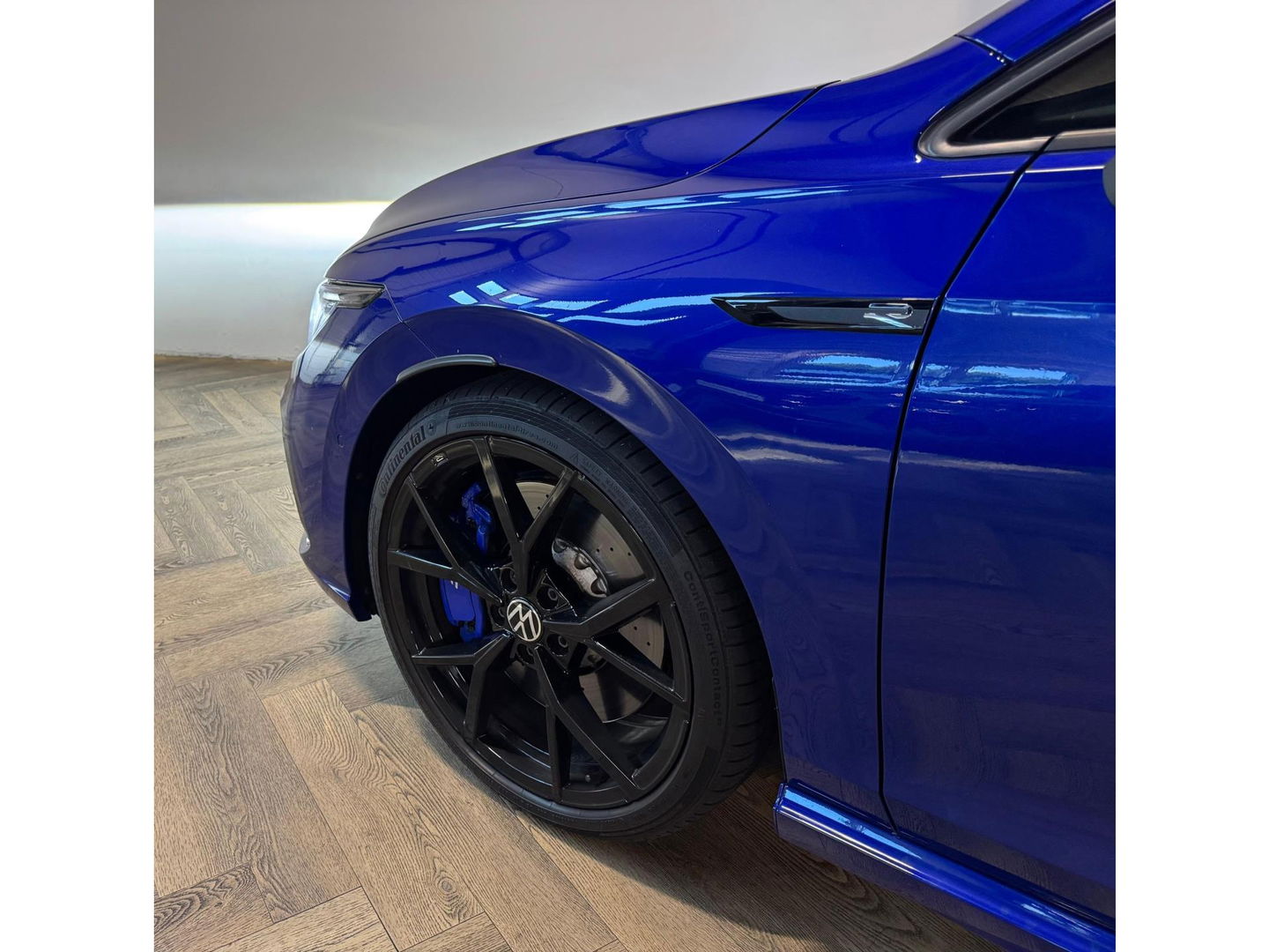 Volkswagen Golf 2.0 TSI R 4Motion PANO HUD AKRA'