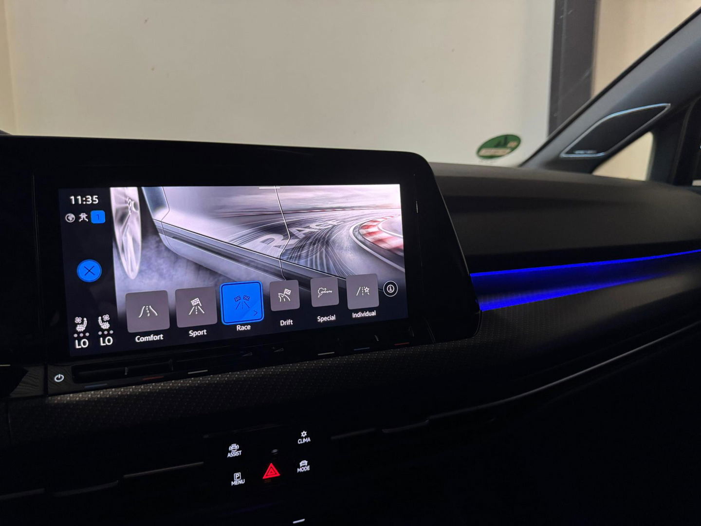 Volkswagen Golf 2.0 TSI R 4Motion PANO HUD AKRA'