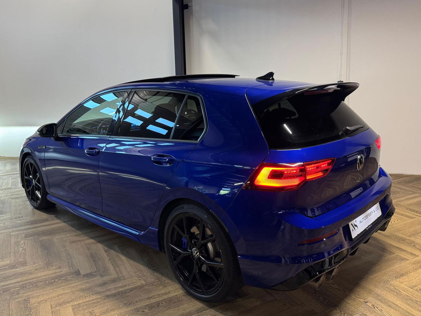 Volkswagen Golf 2.0 TSI R 4Motion PANO HUD AKRA'