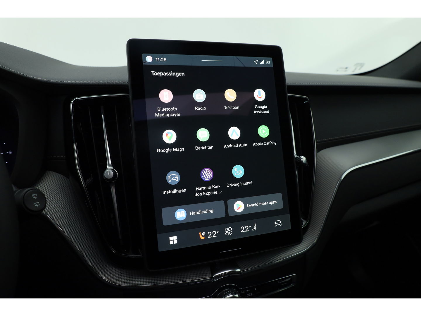 Volvo XC60 T8 Plug-in hybrid Ultra Black Edition | Facelift | Pano | HUD | Harman Kardon | Memory Seats | Pilot Assist | 360cam