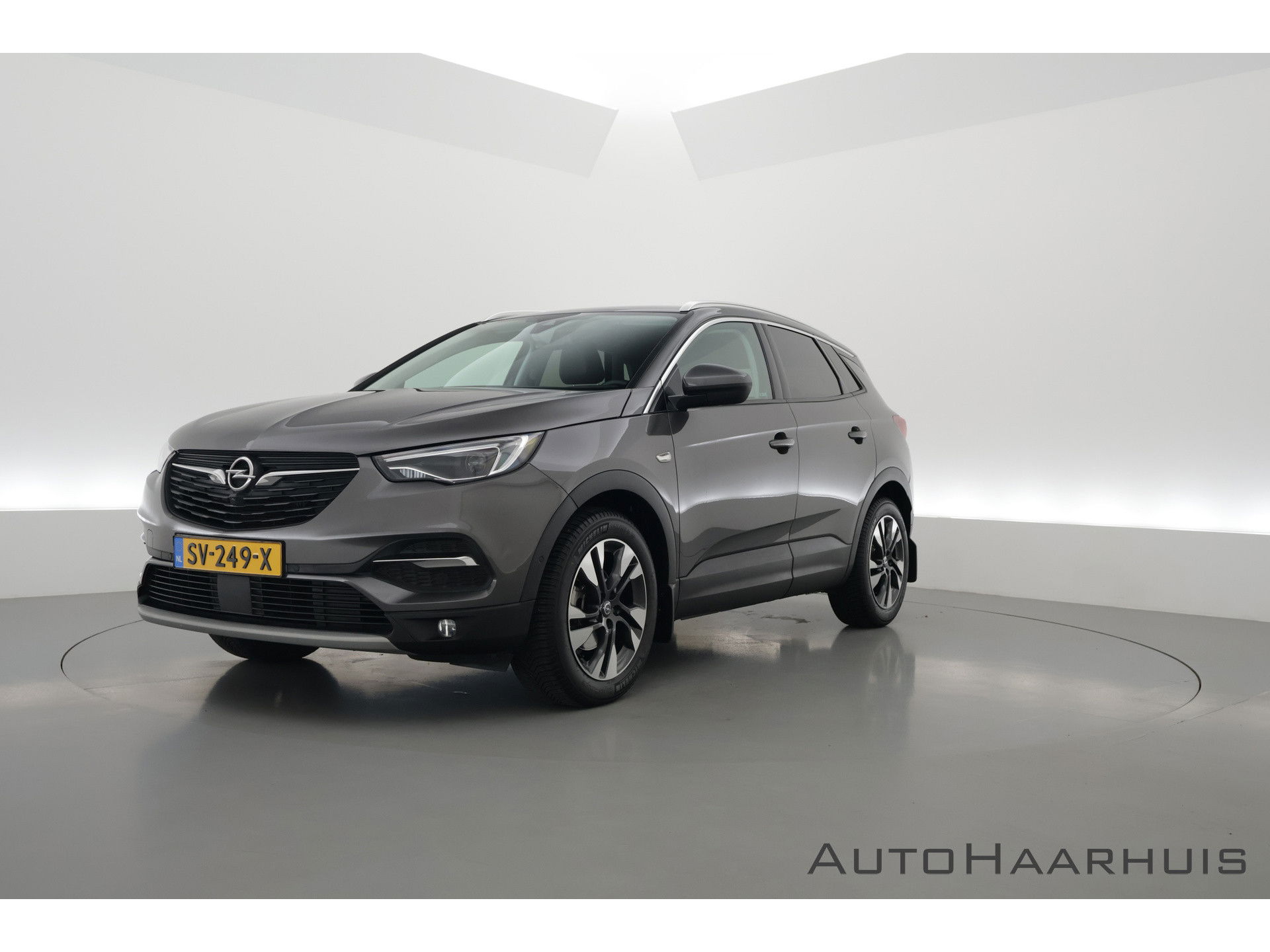 Opel Grandland X 1.2 Turbo Innovation | Leder | Stoel- Stuurverw. | Afn. Trekhaak | Camera | LED | Memory seat